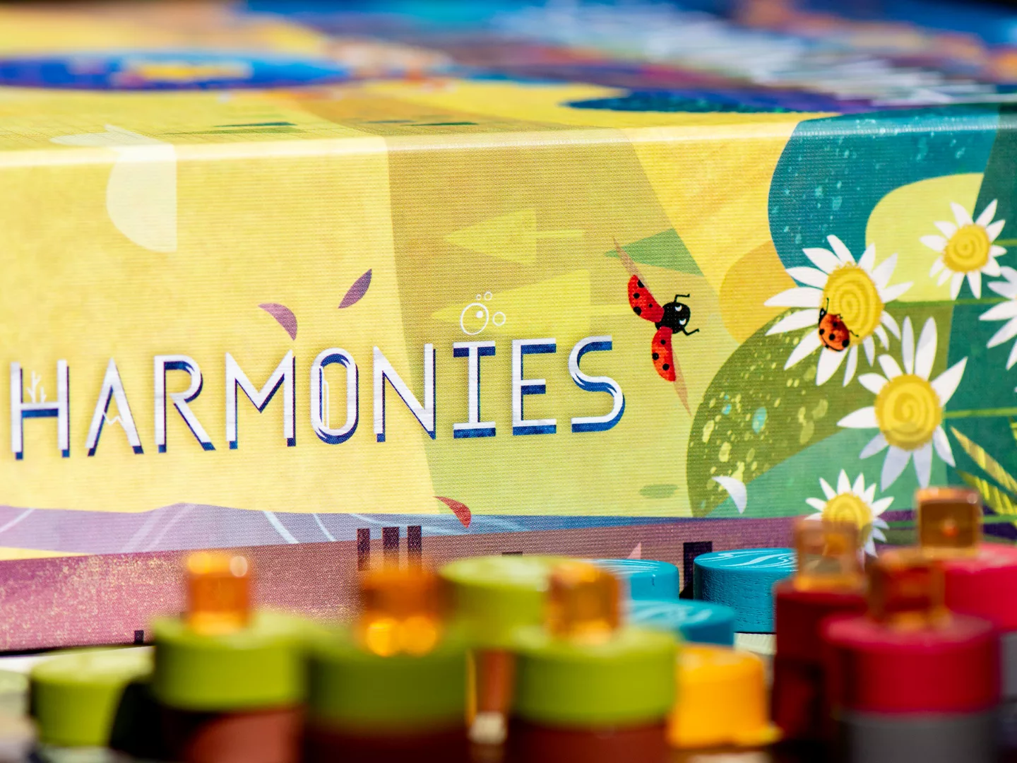 Test du jeu Harmonies vue latérale